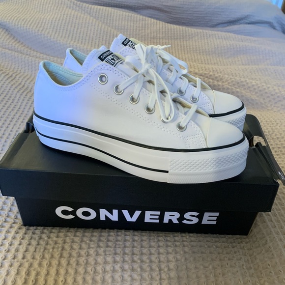 Converse Shoes - Platform Converse